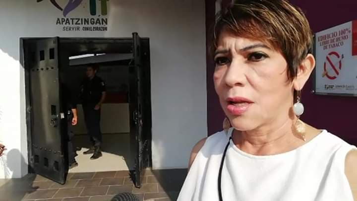 Hacen simulacro de amenaza de bomba en kínder de Apatzingán
