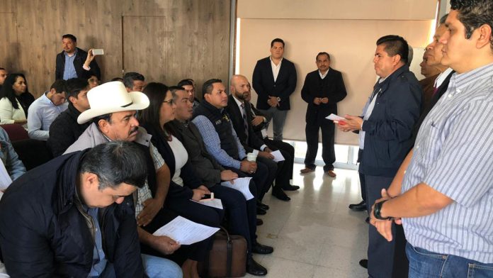 Coadyuva Víctor Manríquez para aterrizar programas federales en favor de los uruapenses