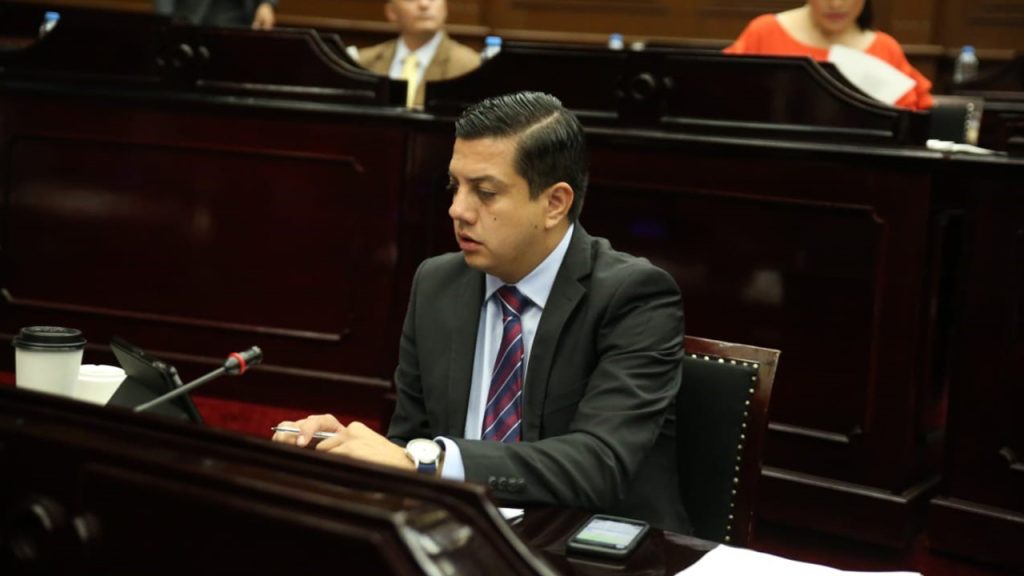Cumplimos con las mujeres, por un presupuesto con perspectiva de género: Óscar Escobar