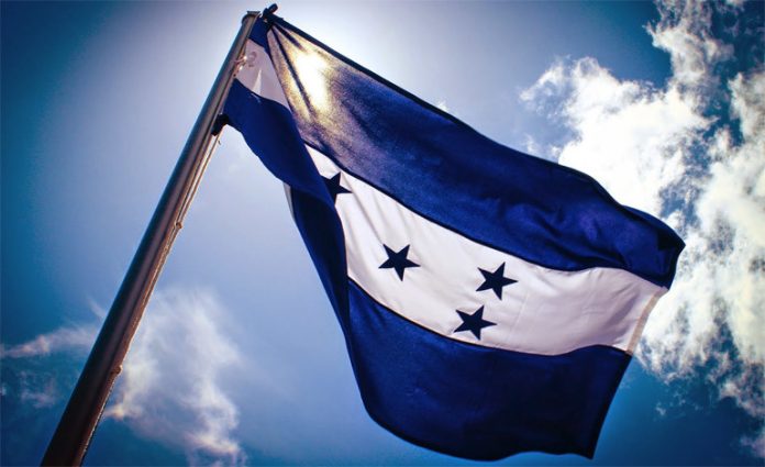 Cuarta caravana de hondureños busca mejores condiciones