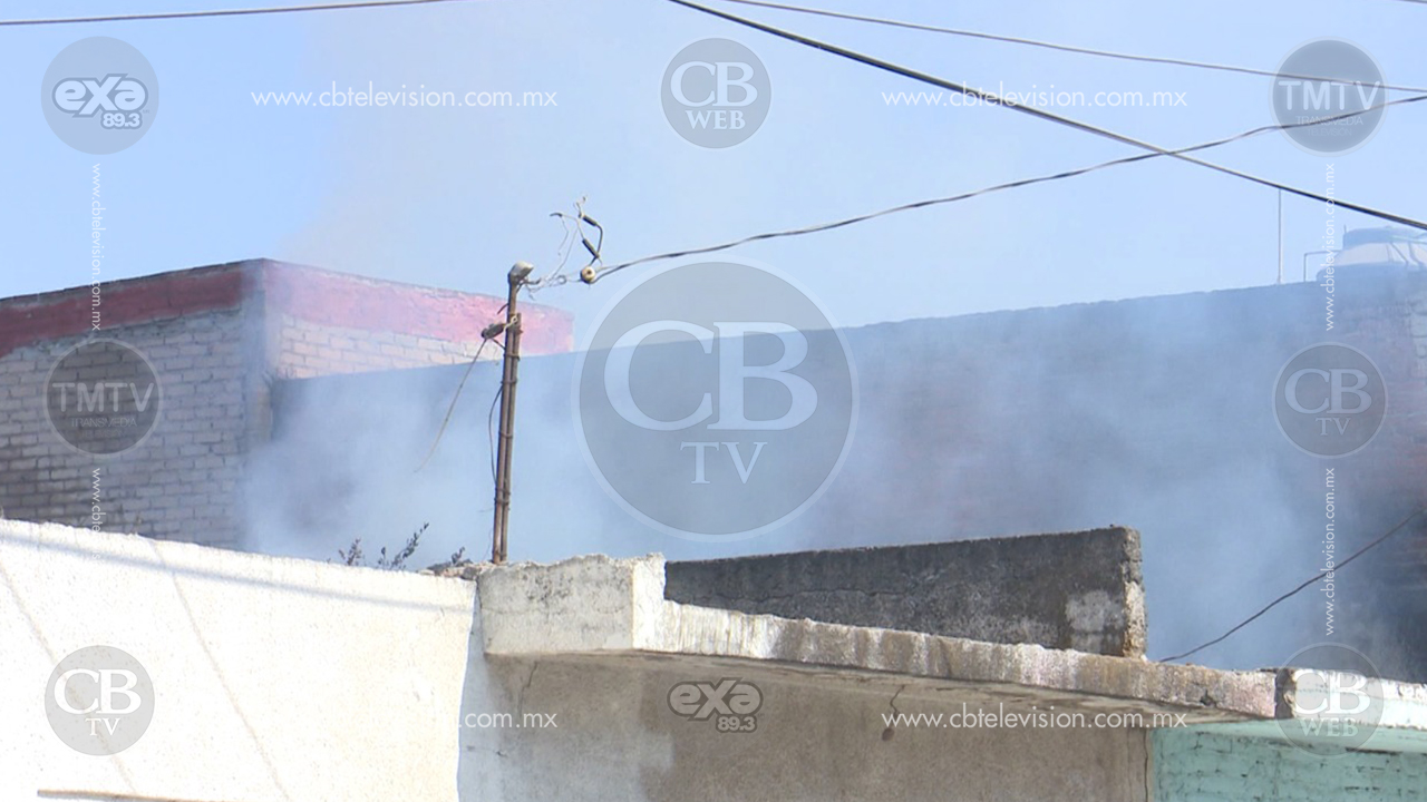 Incendio consume vivienda al poniente de Morelia