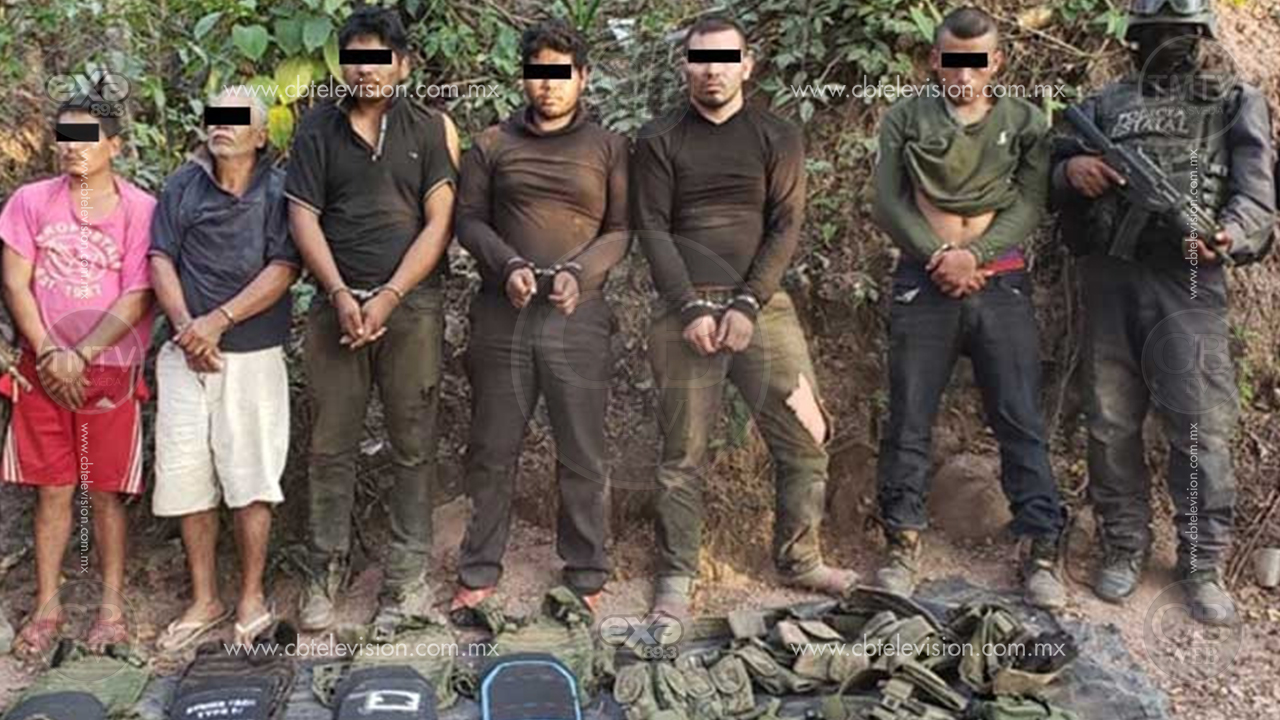 En enfrentamiento policías arrestan a seis, entre ellos dos guatemaltecos