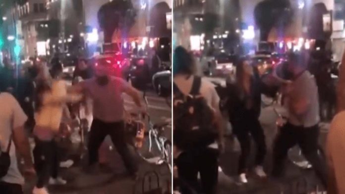 Sujeto golpea a dos mujeres por defender a un vendedor ambulante