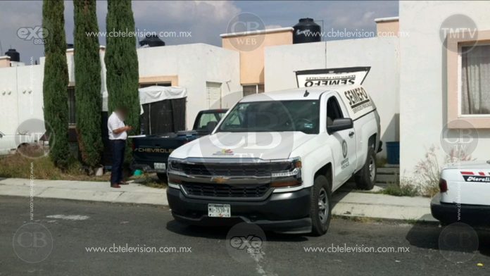 Mujer se suicida en fraccionamiento de Morelia