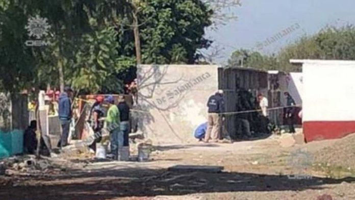 Cadáver llega dos veces a la SEMEFO, la desenterraron para quitarle la ropa