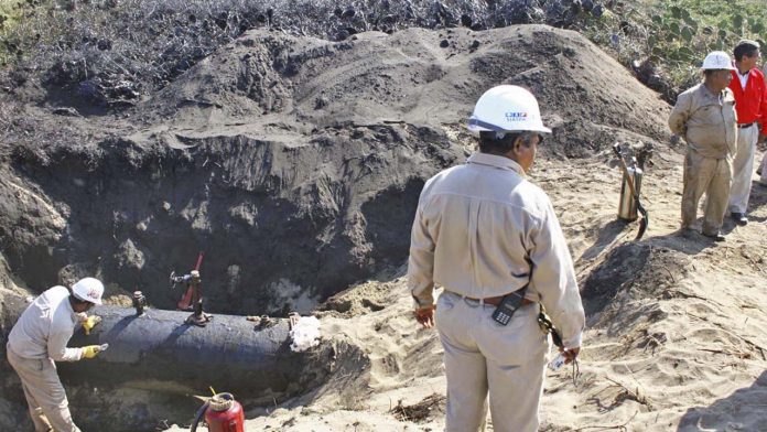 Encuentran 14 tomas clandestinas en Hidalgo