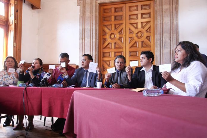 Desnuda Morena inconsistencias en definición del Fiscal de Michoacán