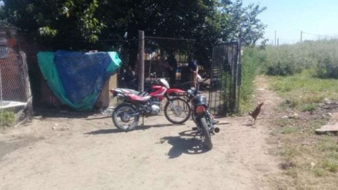 Encuentran a niña de 10 años ahorcada en el patio de su casa