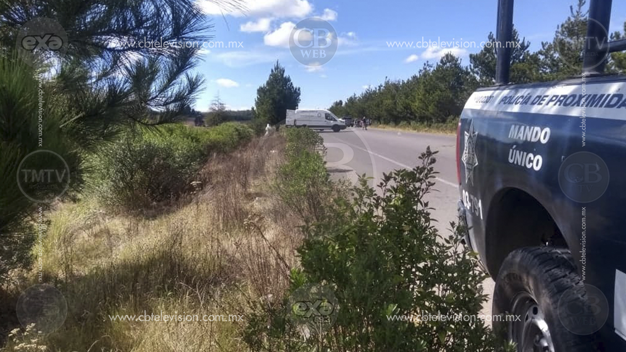 Encuentran dos cadáveres baleados y con letreros en Uruapan
