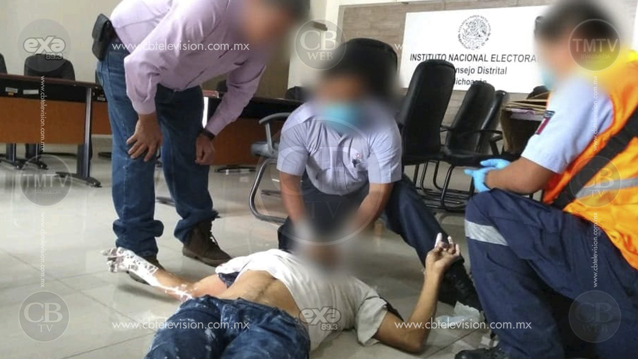Hombre resulta inconsciente por intoxicación al pintar aljibe del INE, en Morelia