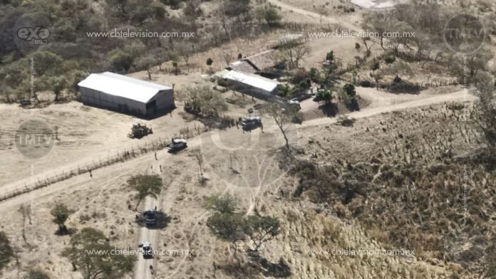 Por tierra y por aire despliegan operativo para hallar a los 5 policías desaparecidos