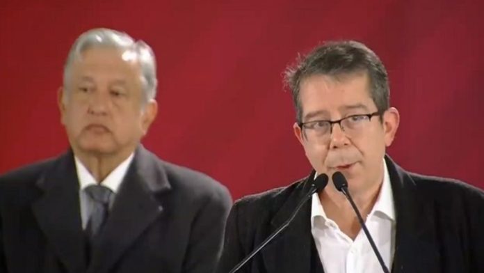 Otra polémica: Presidente del Sistema de Radiodifusión sin título universitario