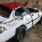 Se roba un taxi y en su huida, vuelca en el periférico norte de Morelia