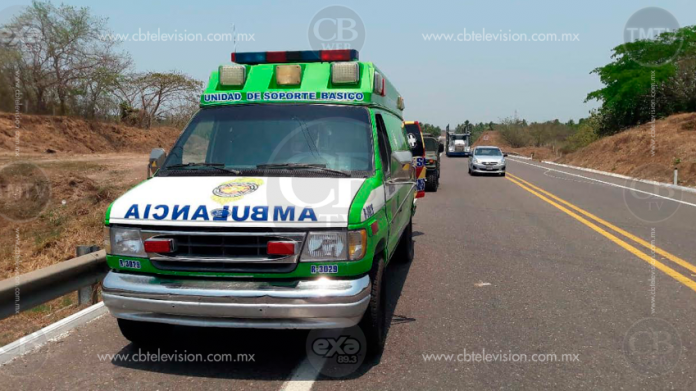 Chofer de camioneta queda herido al ser atacado a tiros en la pista  