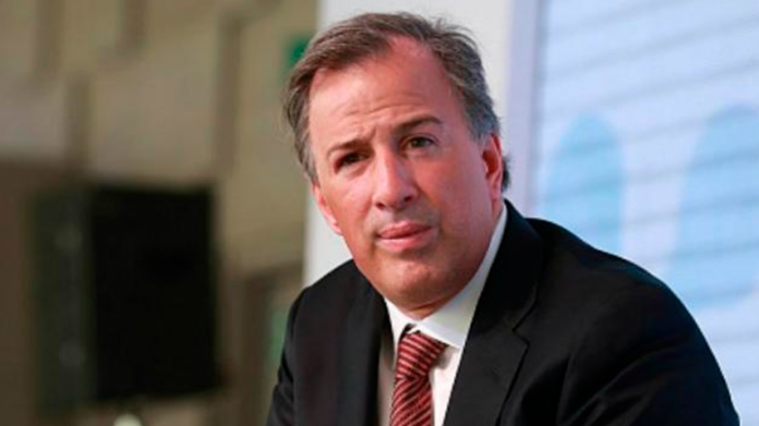 Meade ganará el doble del sueldo de AMLO, como consejero de HSBC