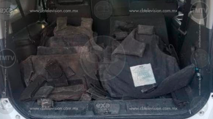 Captura Policía Michoacán a pistolero con equipo táctico en Zinapécuaro