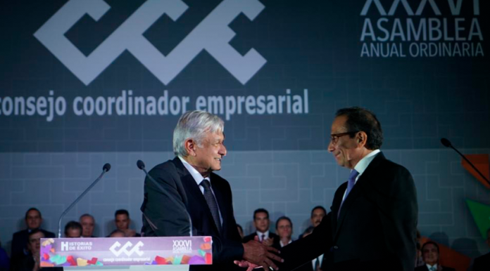 AMLO y CCE acuerdan crecimiento de 4% para México; la meta, acabar con pobreza y corrupción
