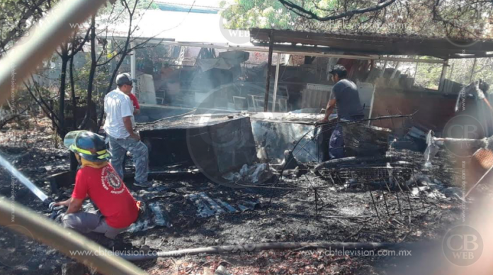 Se quema bodega con electrodomésticos averiados