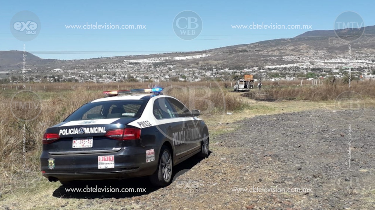 Los acusan de ladrones y los golpean, amarran y queman su camioneta