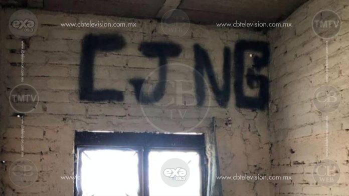 Incautan bodega con hidrocarburo ilícito
