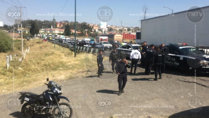 Tras balacera policías motorizados rescatan a persona secuestrada al norte de Morelia