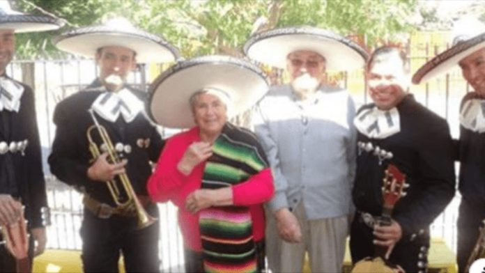 Abuelitos se suicidan por considerarse una carga para su familia