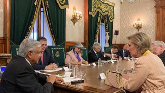 López Obrador recibe delegación económica de Bélgica encabezada por princesa Astrid