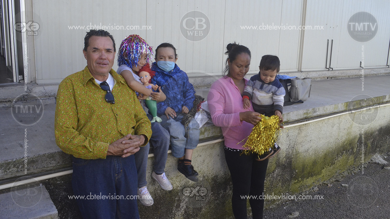Cumplen sueños de niños enfermos en Morelia: Ser socorristas