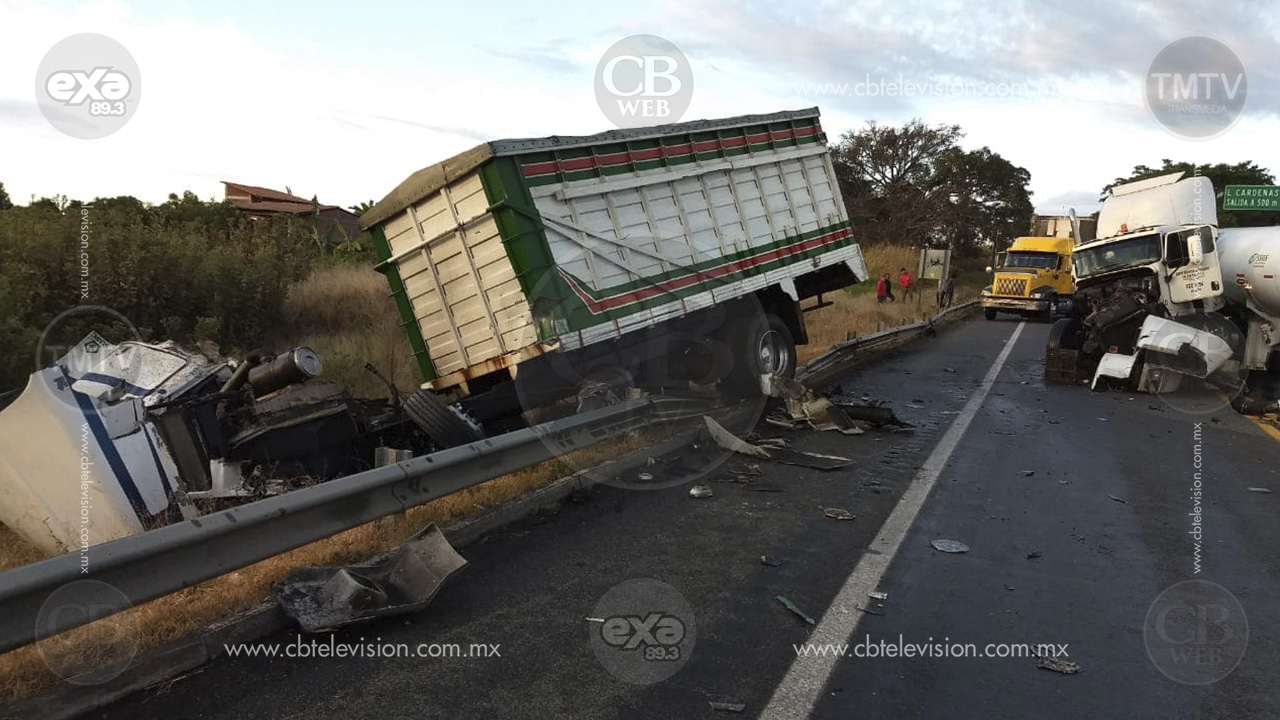 Carambola en la Siglo XXI deja un herido y derrame de combustible