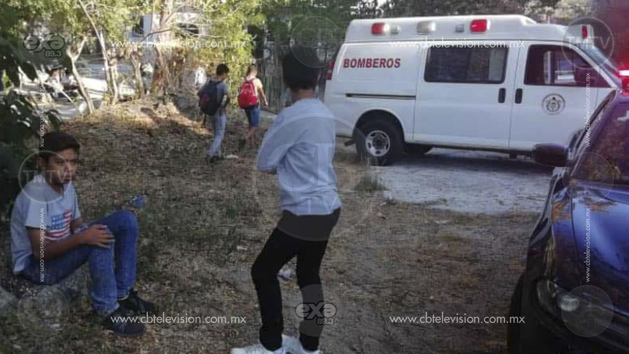 Se accidenta autobús de equipo de fútbol infantil, quedan 15 niños heridos