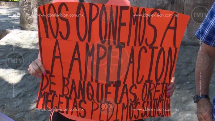 Rechazan vecinos modificaciones viales a zona del Jardín del 47 en Morelia