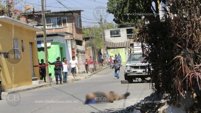 A balazos le quitan la vida a comerciante en Jiutepec
