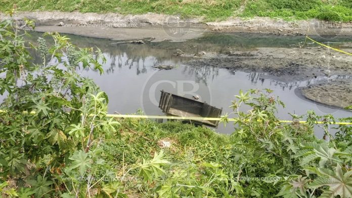 Hombre pierde la vida ahogado en un canal de Álvaro Obregón