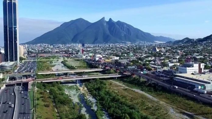 Localizan en Monterrey a menor de edad michoacana reportada desaparecida desde hace un mes