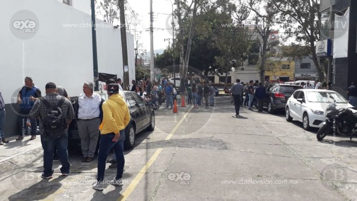 Acuden profesores de la CNTE a declarar ante la FGR