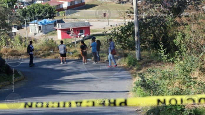 Envuelto en cobija abandonan un ejecutado en Jiutepec