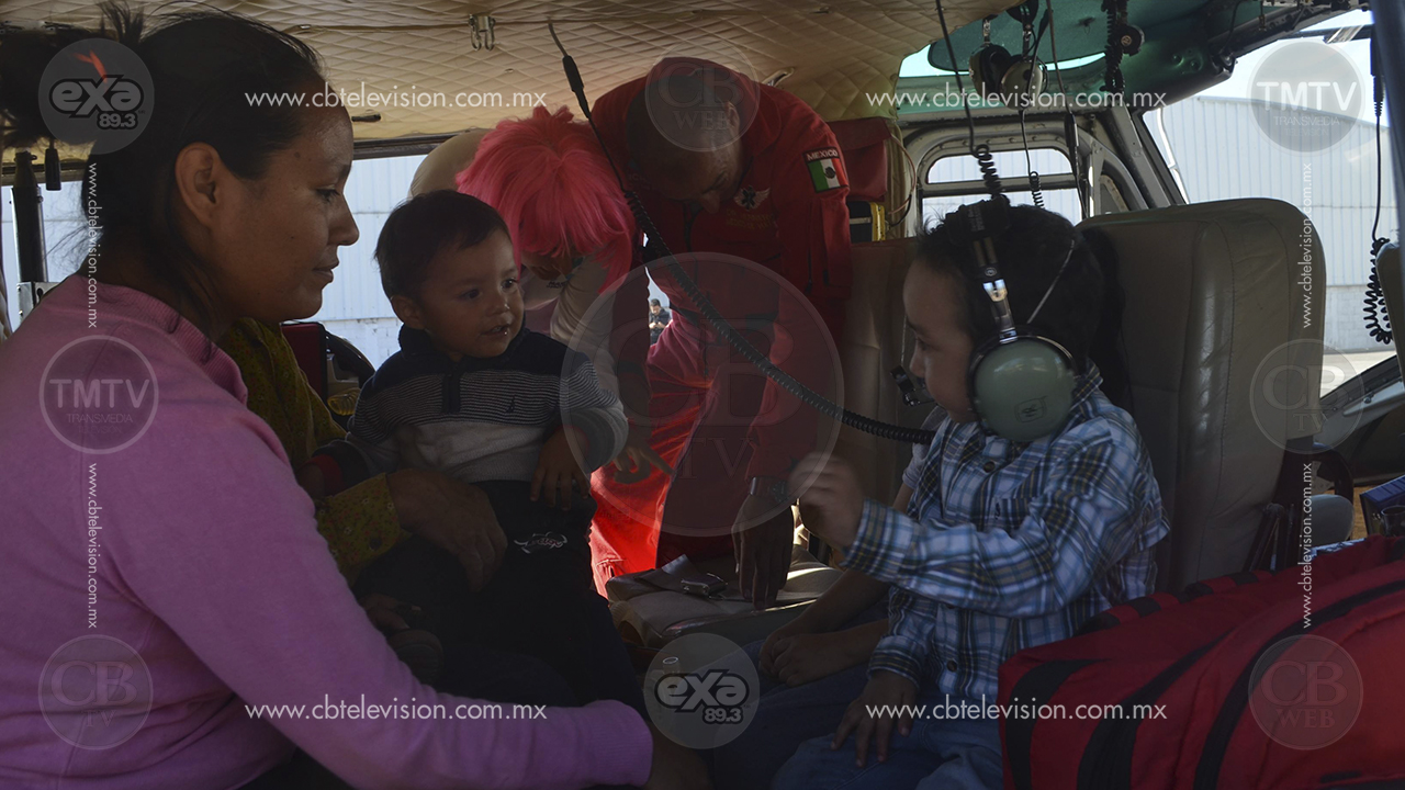 Cumplen sueños de niños enfermos en Morelia: Ser socorristas