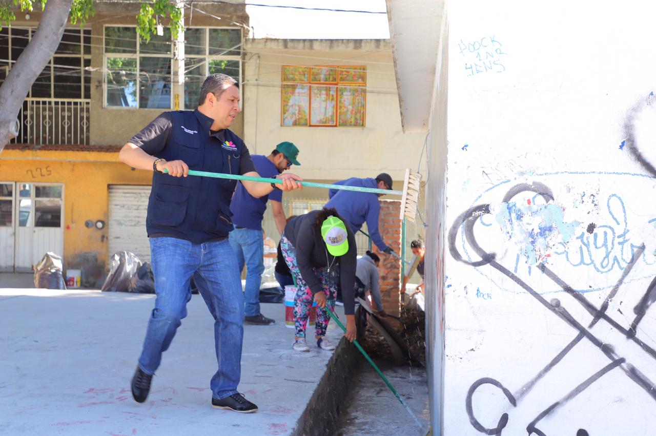 Rescata Sedesoh espacio público en la colonia Leandro Valle, de Morelia Rescata Sedesoh espacio público en la colonia Leandro Valle, de Morelia
