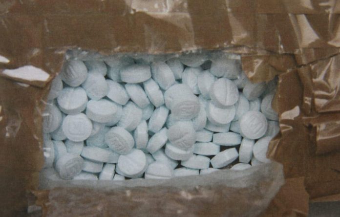 Obtiene FGR vinculación a proceso tras aseguramiento de cuatro mil pastillas de Fentanilo