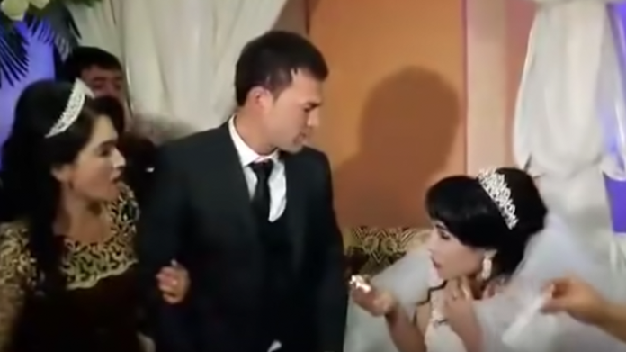 VIDEO: Novia es golpeada por su esposo en plena boda