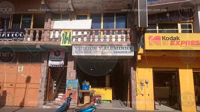Retiran comerciantes anuncios en estructura para evitar pagar impuestos