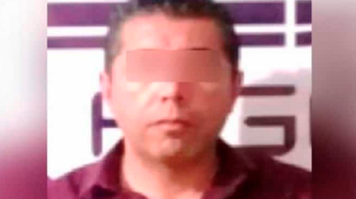 Abusa sexualmente de su hija como castigo por tener novio