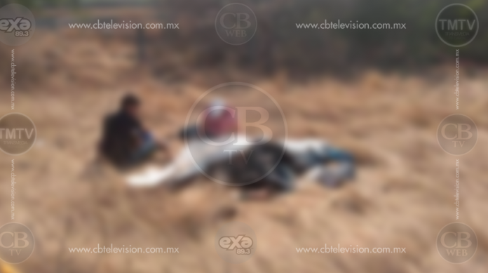 Pareja se lanza de avioneta y muere; su paracaídas no abrió