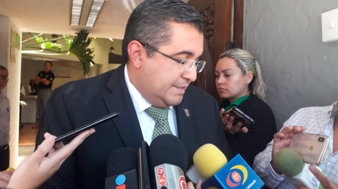 Va Gobierno contra Ayuntamiento por guerra sucia; demandan investigación