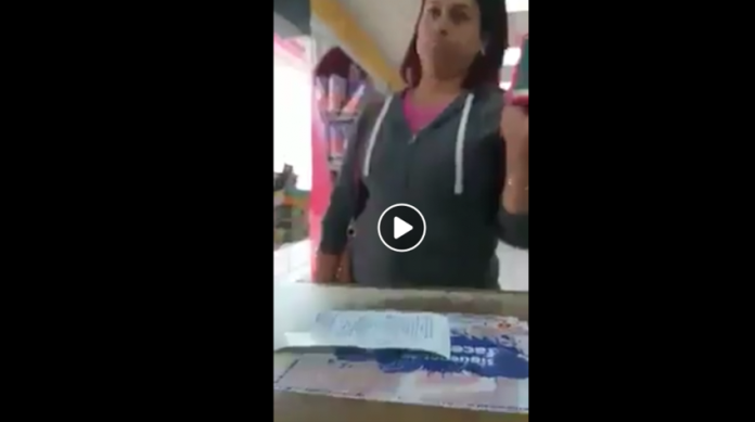 #LadySaldo: Roba unas papas porque no le llega recarga de 30 pesos