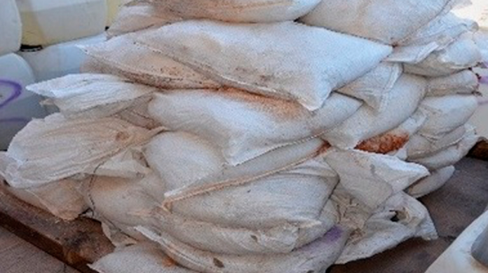 Destruye FGR más de cinco toneladas de sustancias químicas y más de 19 mil litros de precursores