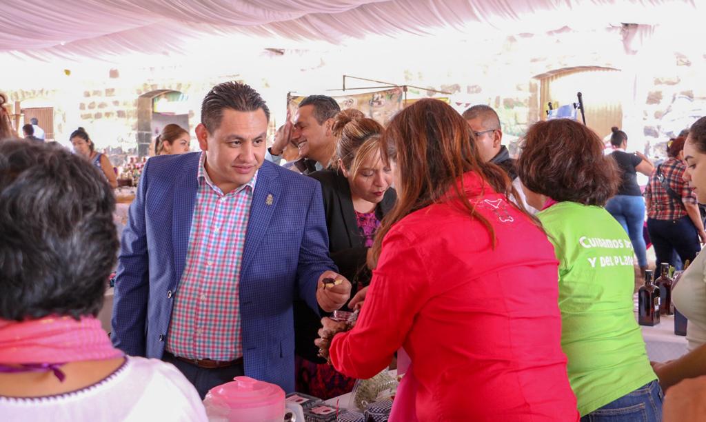 Respalda Gobierno de Víctor Manríquez lucha de mujeres en defensa de sus derechos