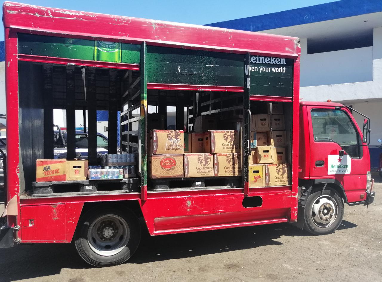 Arrestan en Uruapan a cinco hombres por posesión de droga y vehículos con reporte de robo