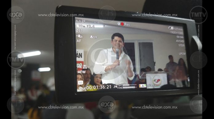 Necesario hacer política que responda a la decadencia: Toño Ixtláhuac
