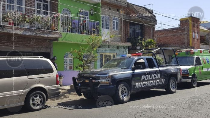 Albañil es encontrado muerto en su casa